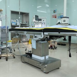 Bàn mổ điện đa năng